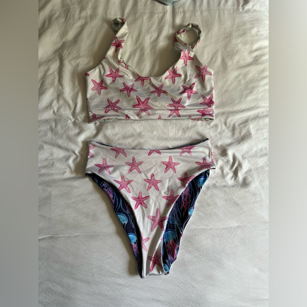 Reversible bikini set